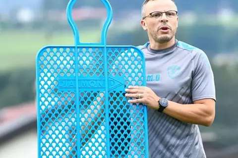 مدرب المغرب: نحترم منتخب مصر.. و"الواقعية" سلاحنا في المباراة